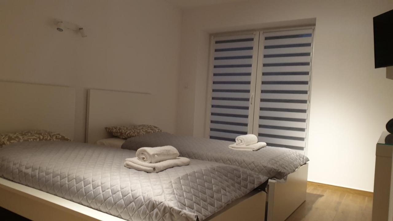 Dom Pod Groniem Hotel Rzyki Exterior photo